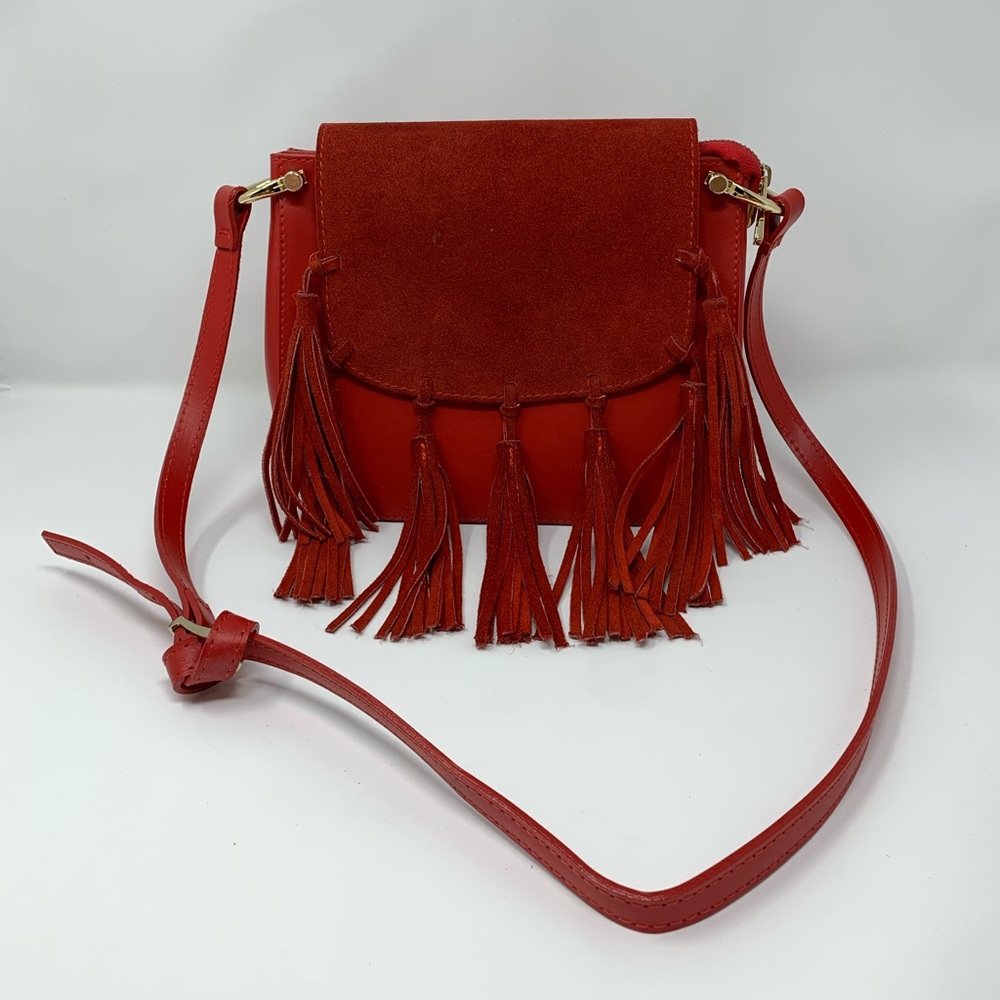 Crossbody fringe bag
